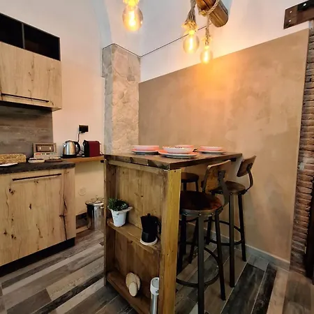 Giangi Rustic House *